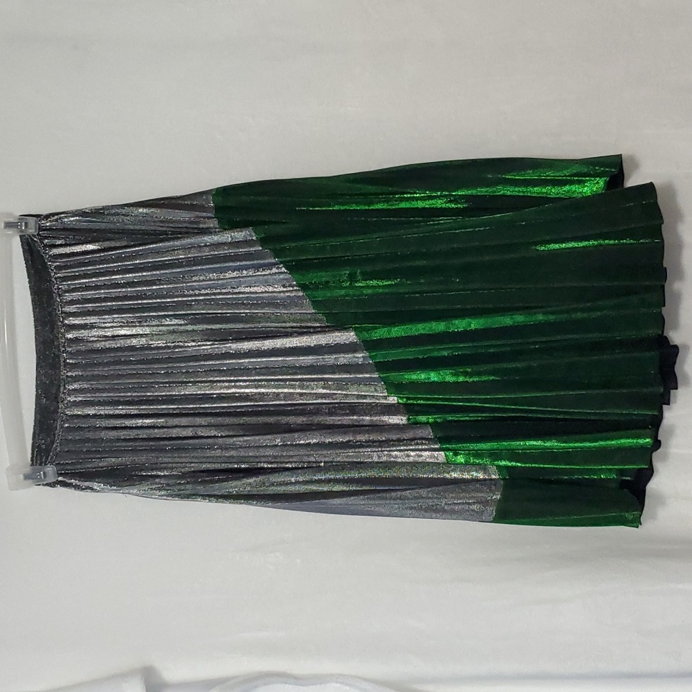 Vintage Le Cormang Metallic Silver and Green Pleated Skirt